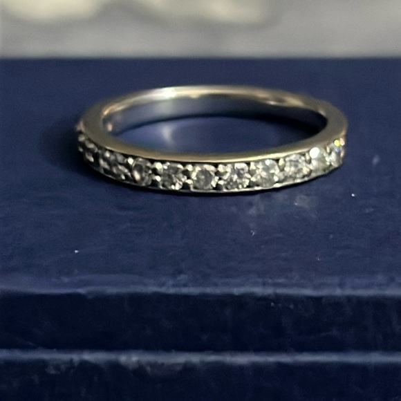 14K White Gold Wedding Band with diamonds extending half of the way. - Picture 1 of 5